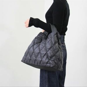 NWOT No Label Quilted Puffy Bag in Grey Fog